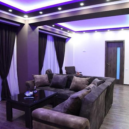 L U X U R Y Apartments In Old Τυφλίδα Εξωτερικό φωτογραφία