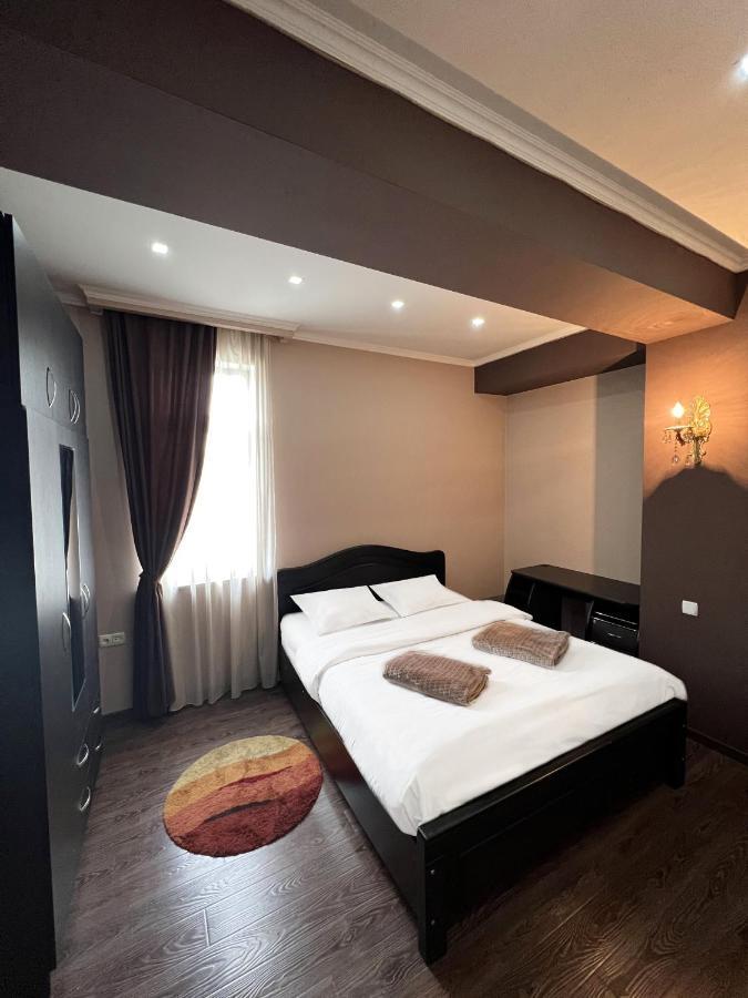 L U X U R Y Apartments In Old Τυφλίδα Εξωτερικό φωτογραφία