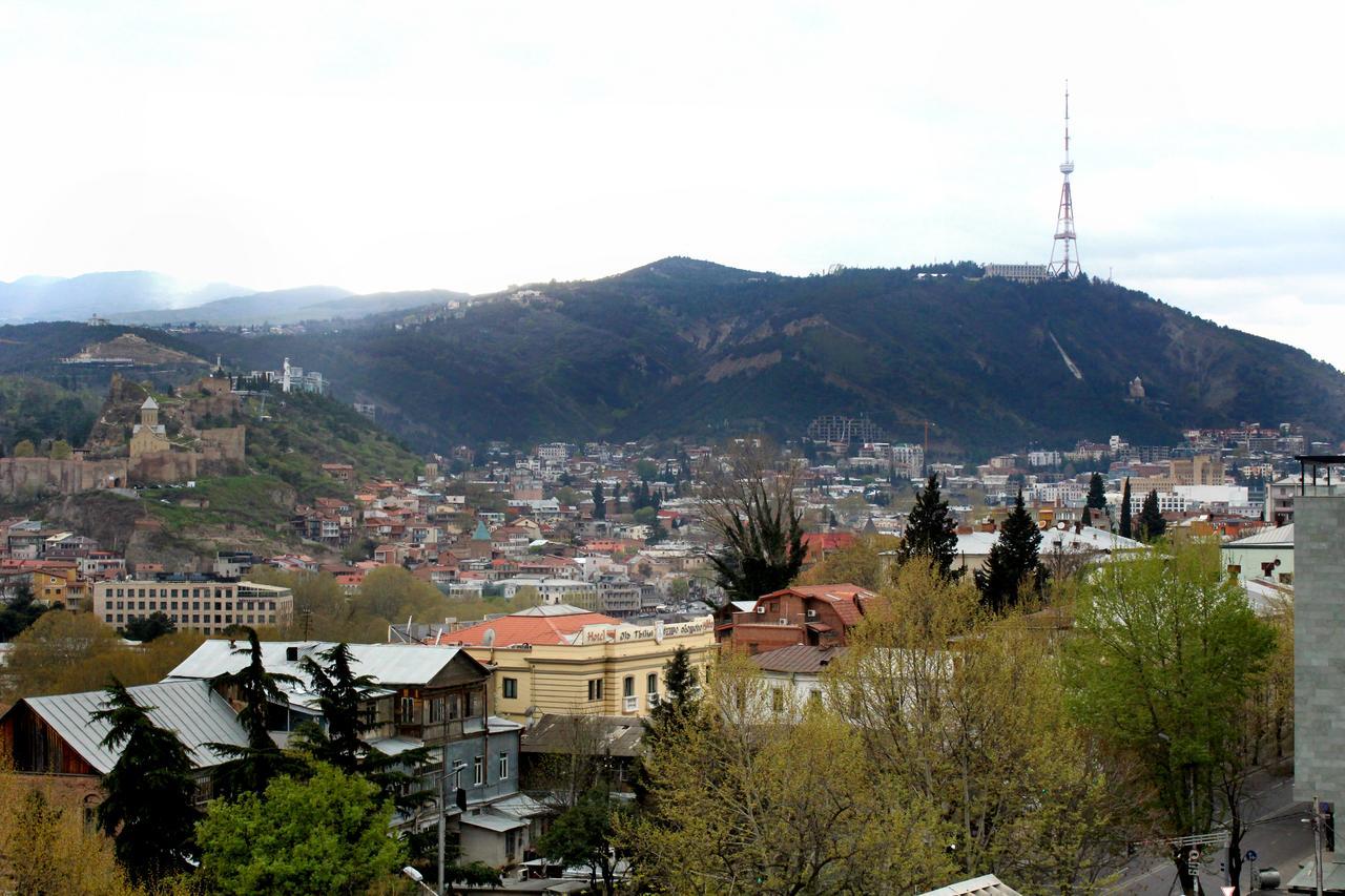 L U X U R Y Apartments In Old Τυφλίδα Εξωτερικό φωτογραφία